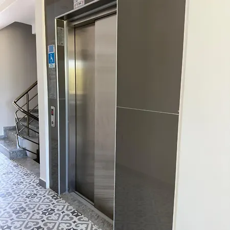 Sevgi Hotel *